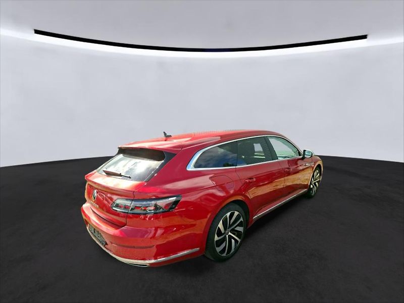 Volkswagen Arteon Shooting Brake 2,0 TDI TAŽNÉ PANO EL.SEDADLA - fotka 4 z 12