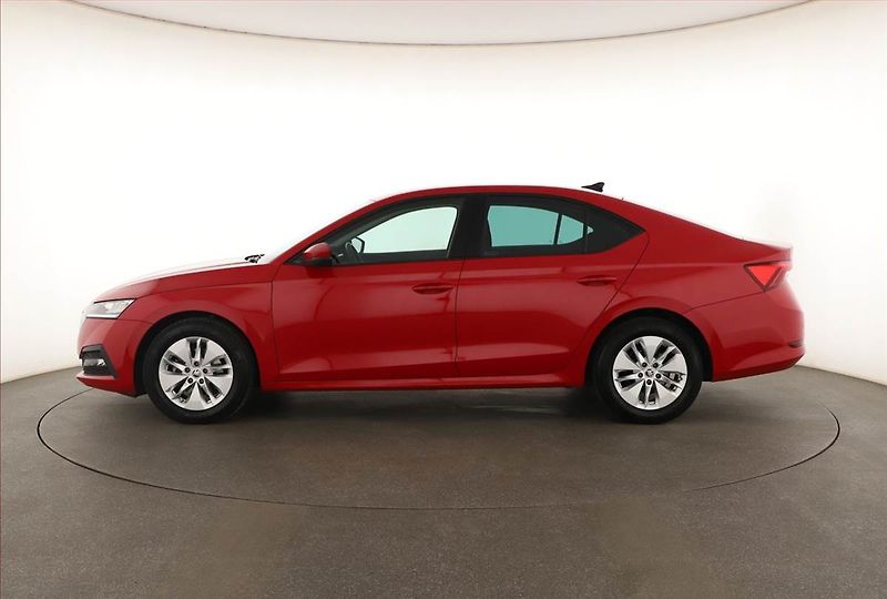 Škoda Octavia (2022) 1.5 TSI G-TEC - fotka 3 z 20