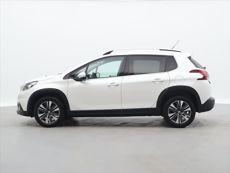 Peugeot 2008 1,6 HDI 73kW CZ - fotka 4 z 29