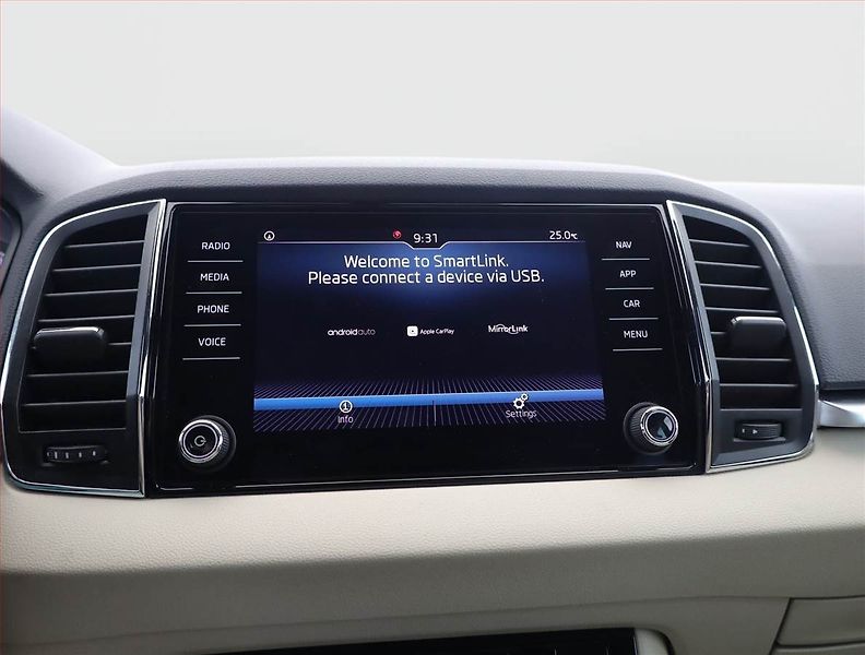 Škoda Karoq (2019) Style 1.5 TSI - fotka 14 z 21