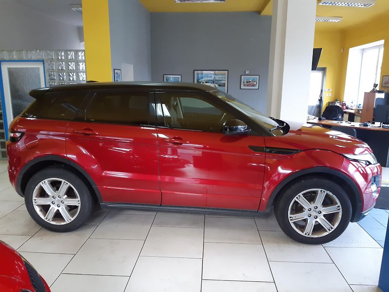 Land Rover Range Rover Evoque 2.2 TD4 NAVI 1.majitel - fotka 7 z 29