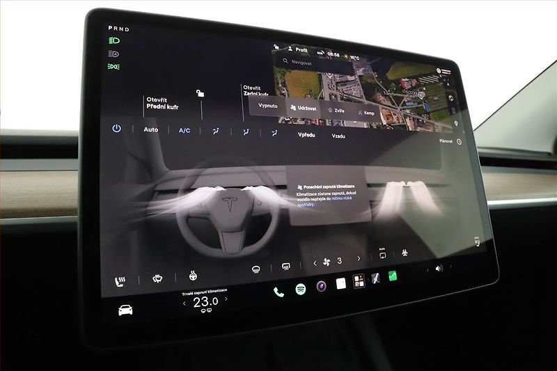Tesla Model Y (2024) Long Range AWD 79kWh - fotka 18 z 30