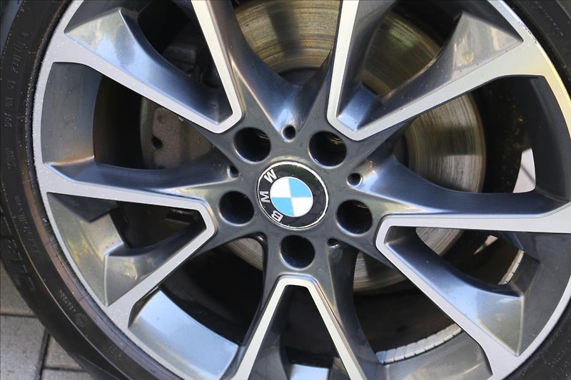 BMW X5 2,0 xDrive25d,ČR, 1. Majitel - fotka 5 z 59