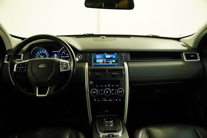 Land Rover Discovery Sport - fotka 5 z 33