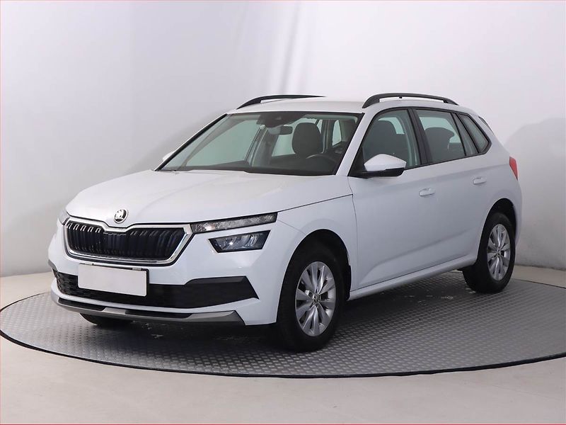 Škoda Kamiq (2021) Ambition 1.0 TSI, Serv.kniha - fotka 2 z 19