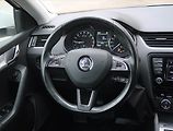 Škoda Octavia (2015) 1.6 TDI, Xenony, Tempomat - náhled 15