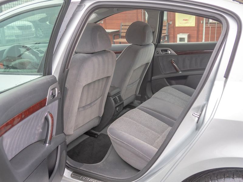 Peugeot 407 (2005) ČR 2.0HDI 100KW – PO ROZVODECH - fotka 31 z 41