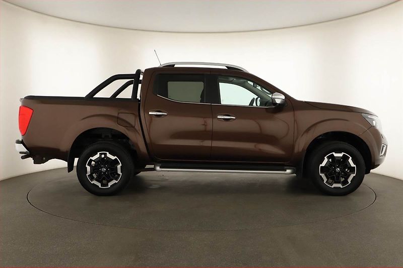 Nissan Navara (2021) 2.3 dCi - fotka 6 z 24