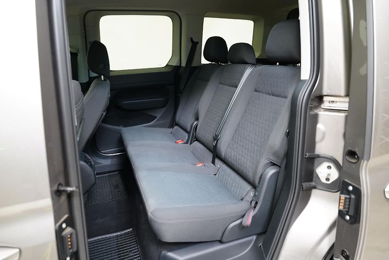 Volkswagen Caddy - fotka 24 z 25
