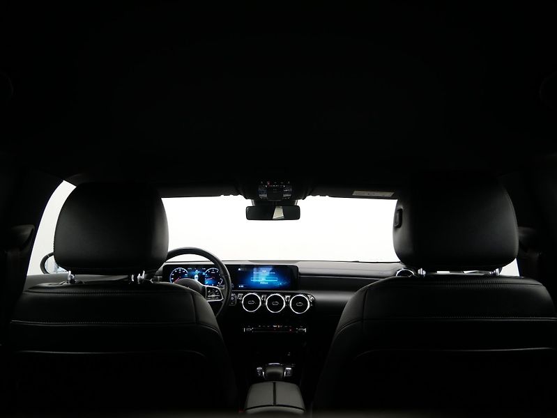 Mercedes-Benz CLA - fotka 24 z 27