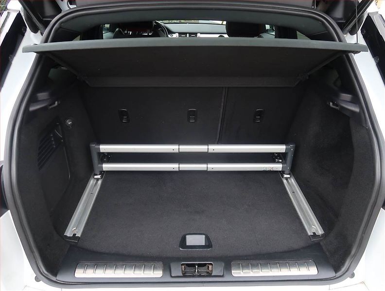 Land Rover Range Rover Evoque (2013) SD4, 4X4, Automat, ČR,1.maj - fotka 14 z 23