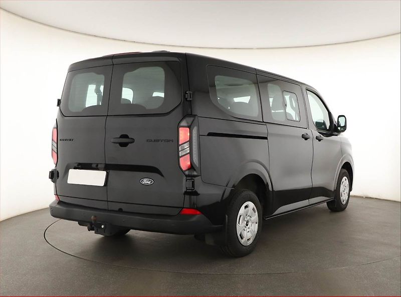 Ford Transit Custom (2025) 2.0 EcoBlue - fotka 5 z 20