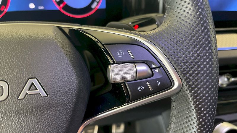 Škoda Kodiaq (2025) Sportline 2.0TDI 142kW DSG 4x4 - fotka 24 z 33