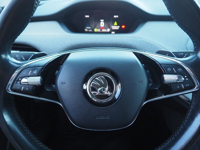 Škoda Enyaq (2021) 60 (132 kW) Suite - fotka 20 z 36