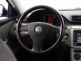 Volkswagen Passat (2009) 1.9 TDI, po STK, Tažné - náhled 12
