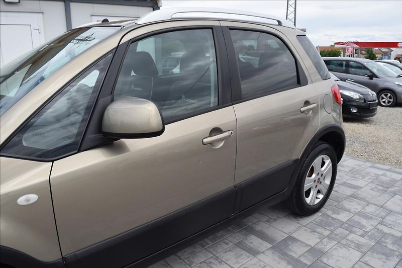 Fiat Sedici 1,6 i 79KW 4X4 NOVÁ STK - fotka 8 z 47
