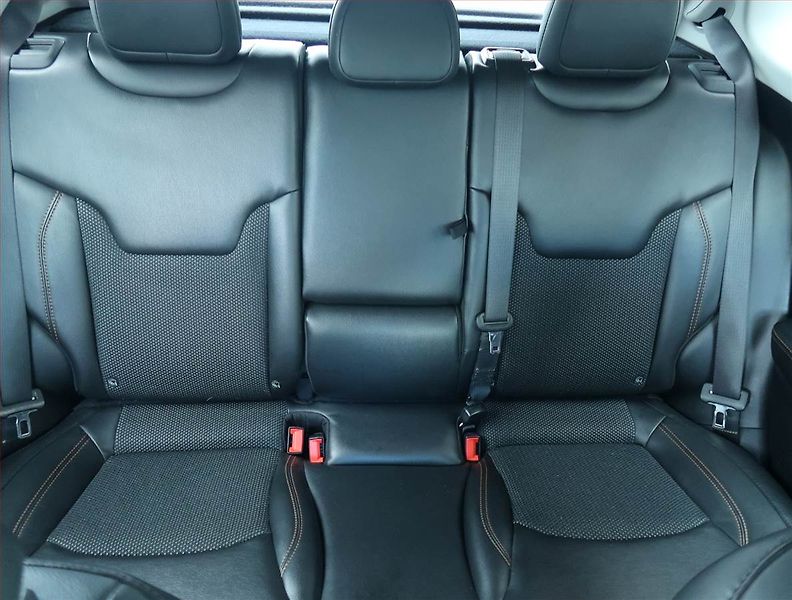 Jeep Compass (2019) 1.4 MultiAir, 4X4, Automat - fotka 10 z 21
