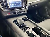 Volvo V90 B4 AWD Cross Country - náhled 19