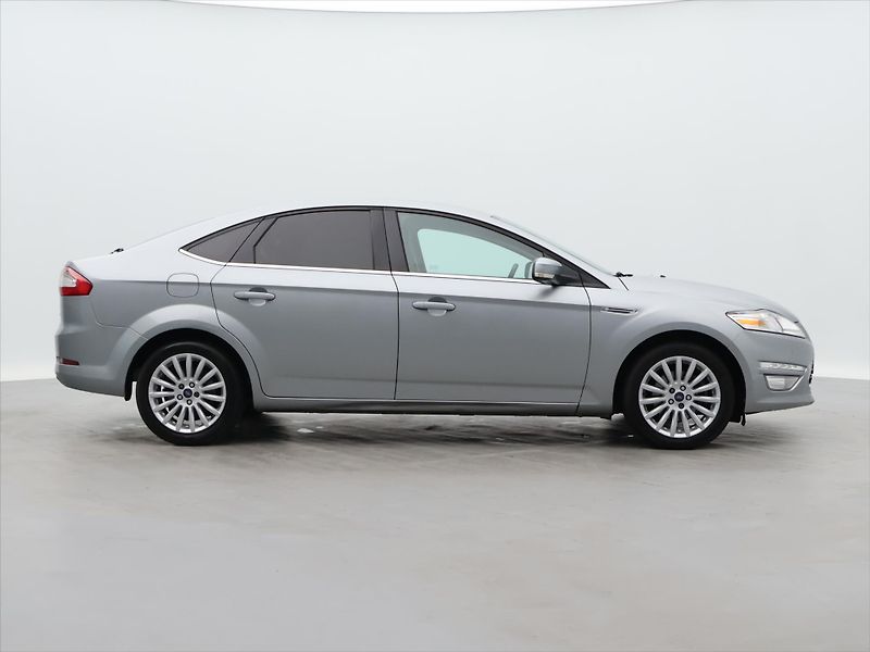 Ford Mondeo 1,6 EB 118kW 1. Maj CZ Tažné - fotka 8 z 33