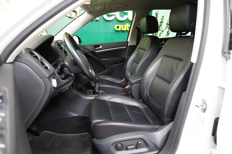 Volkswagen Tiguan - fotka 11 z 25