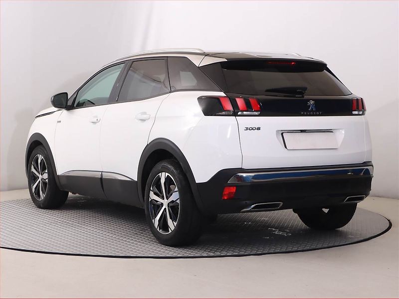 Peugeot 3008 (2018) 1.2 PureTech, Serv.kniha, Kůže - fotka 4 z 23