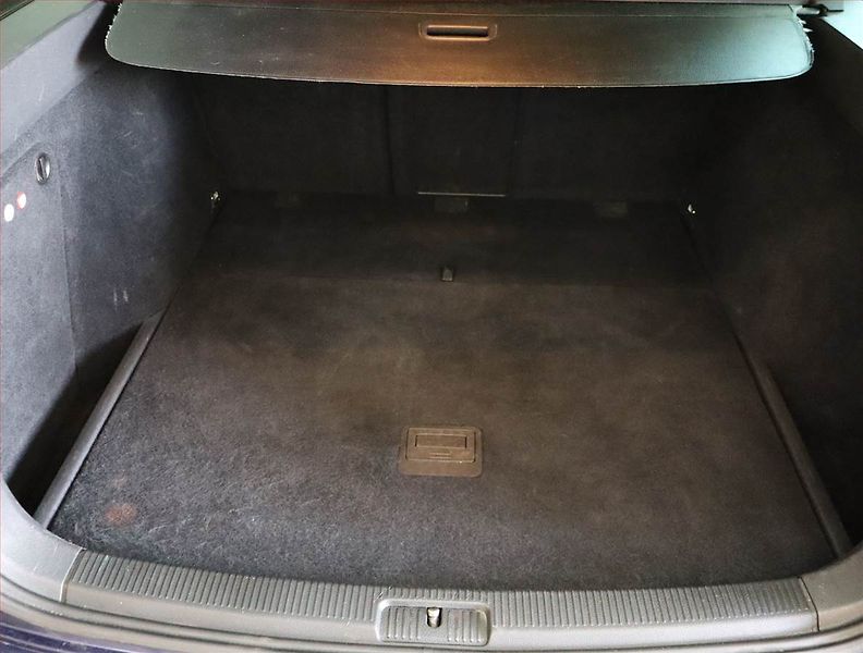 Volkswagen Golf (2008) 1.4 TSI, Tažné, jezdí výborně - fotka 14 z 23