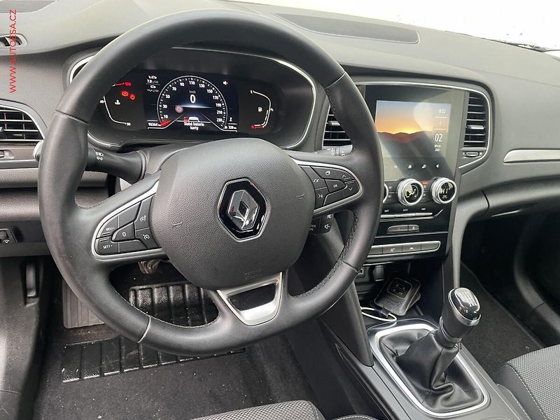 Renault Mégane (2023) 1.3 TCe, Equilibre - fotka 11 z 19