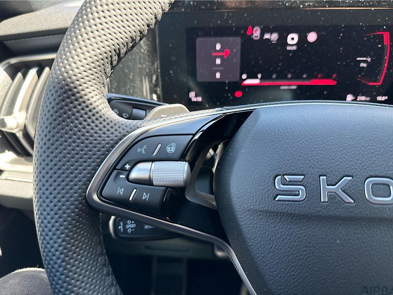 Škoda Kodiaq SPORT  TD  110/2.0  A7F - fotka 14 z 26