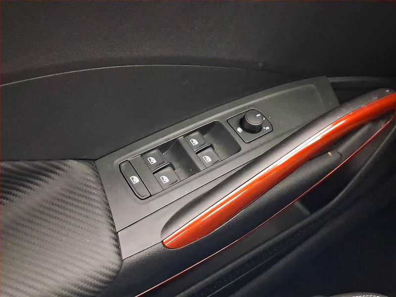 Škoda Fabia (2025) 1.0 TSI, MONTE CARLO, AUTOMAT - fotka 14 z 15