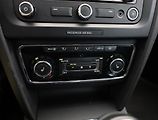 Škoda Superb (2014) 2.0 TDI, Serv.kniha, Navi - náhled 10