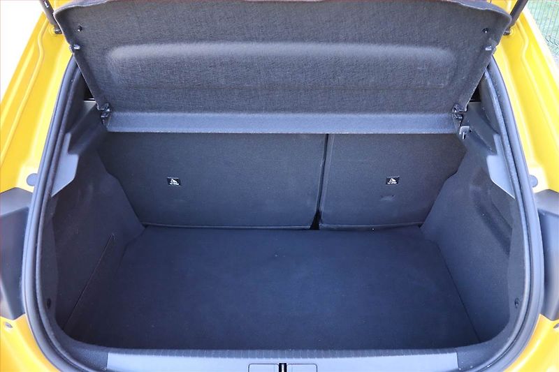 Peugeot 208 (2021) 1.2 PureTech, Automat - fotka 14 z 24