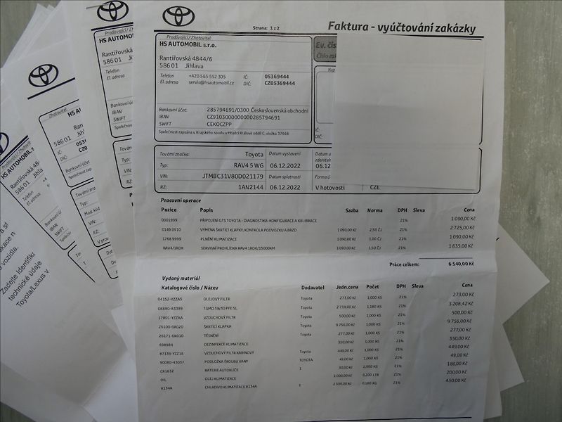 Toyota RAV4 2,2 D-4D 110kW 4x4,ČR,2.majite - fotka 35 z 40