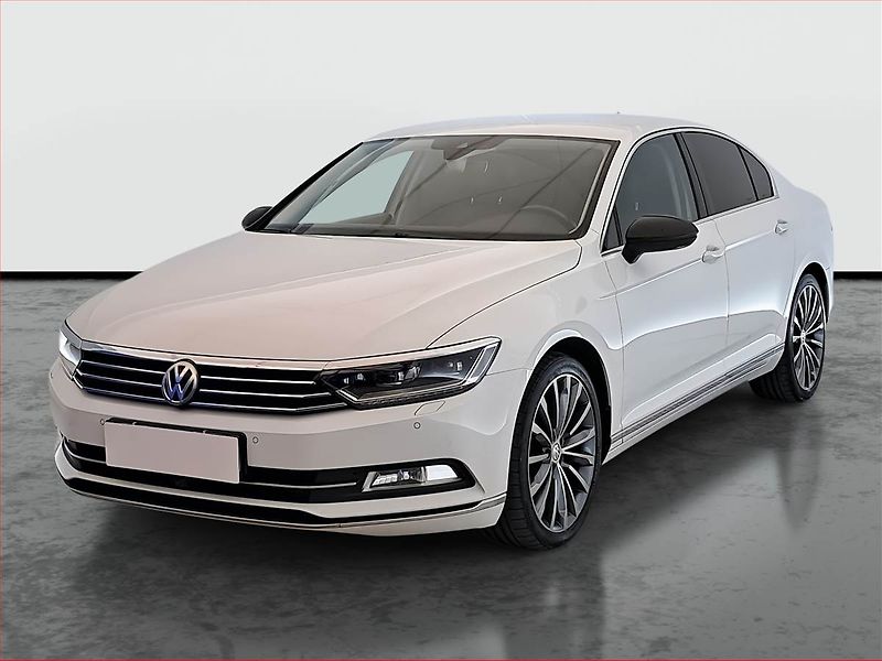 Volkswagen Passat (2015) Highline 2.0 TDI, Automat - fotka 2 z 20