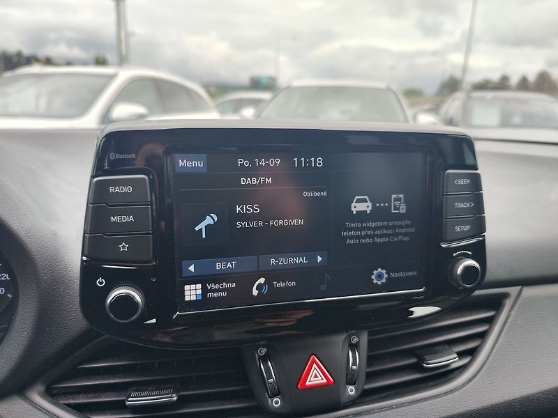 Hyundai i30 1.0 T-GDI/88kW Comfort - fotka 14 z 27