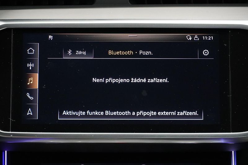 Audi A6 50TDI,S-LINE,ČR,1MAJ,HUD,Tažné - fotka 28 z 37