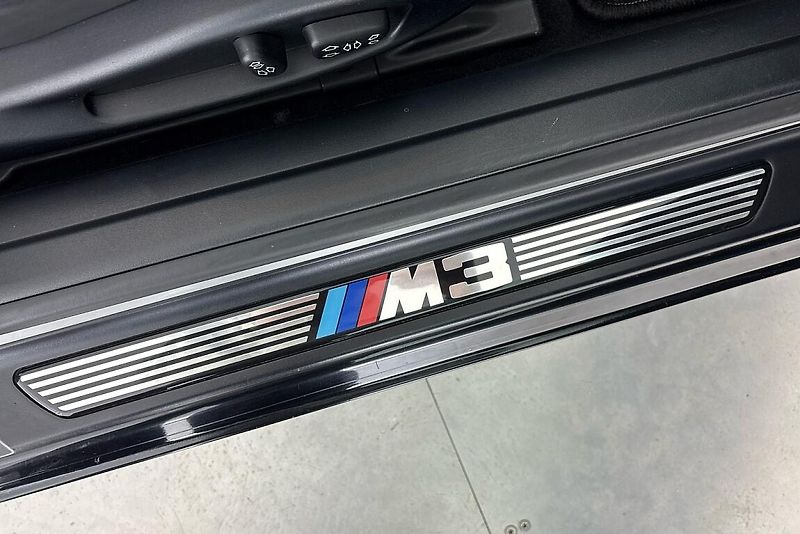 BMW M3 Cabrio - fotka 22 z 24