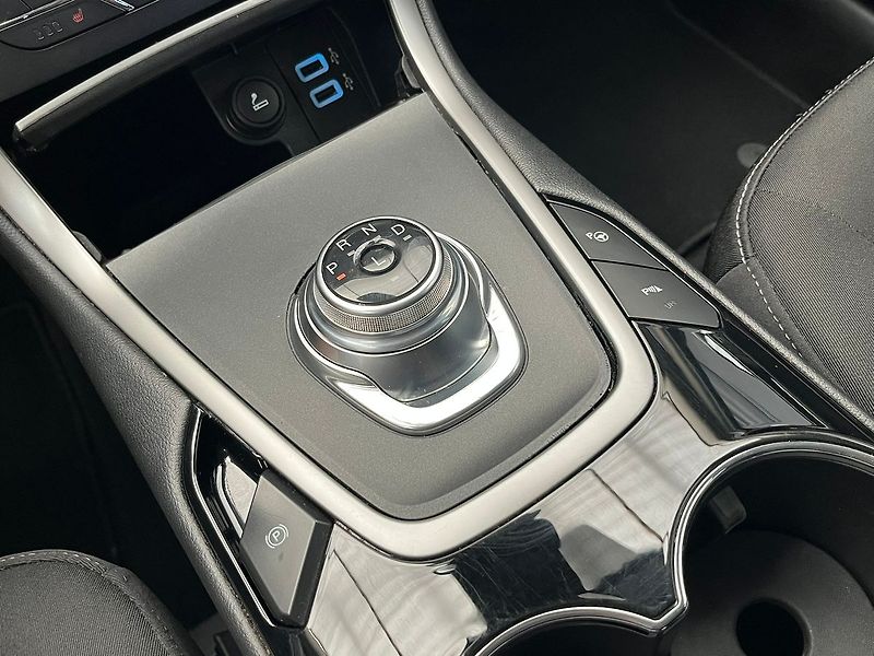 Ford S-MAX 2.5 Duratec HEV LED REZERVOVÁN - fotka 24 z 64