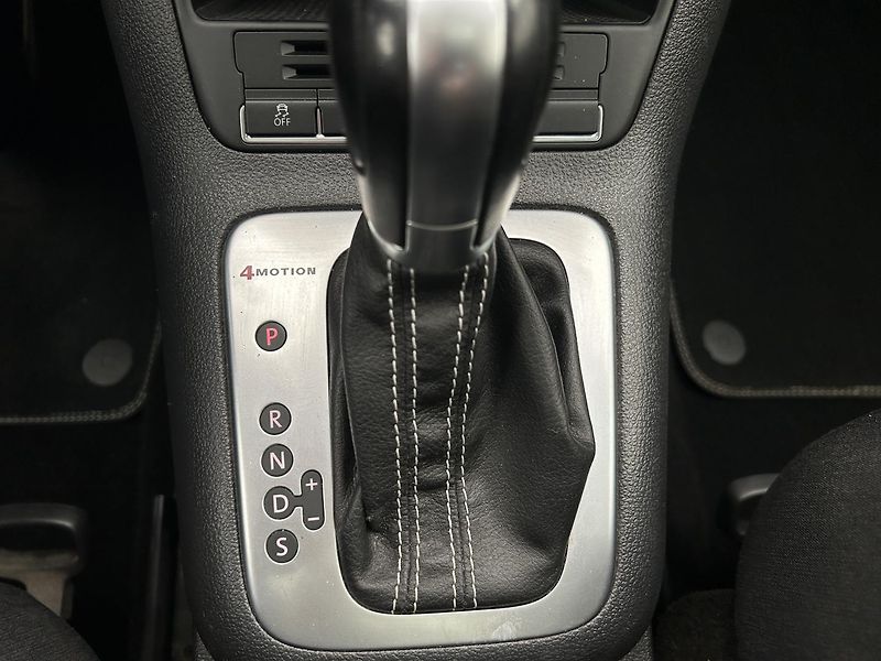 Volkswagen Tiguan 2.0 TDI 4x4 CUP - fotka 24 z 26