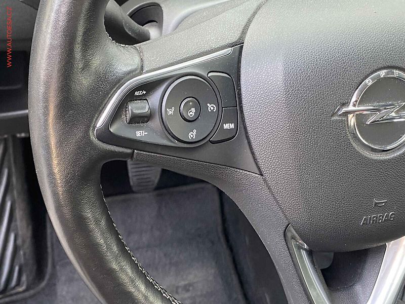 Opel Crossland X (2018) 1.2T, Edition, +kola - fotka 13 z 19