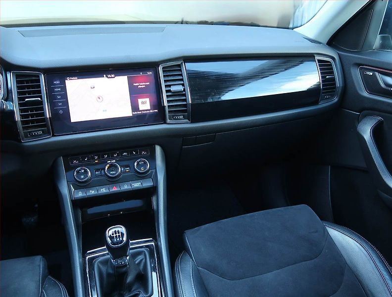 Škoda Kodiaq (2017) Style Plus 1.4 TSI, Navi - fotka 8 z 16