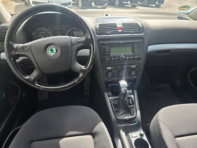 Škoda Octavia (2005) 1.6 MPI Rozvody - fotka 12 z 22