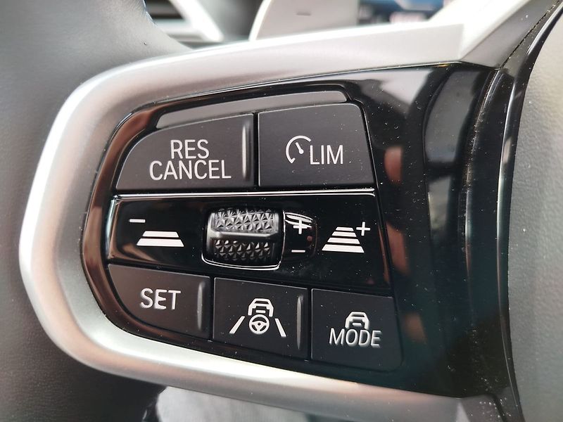 BMW Řada 4 M440i xDrive Cabrio TOP - fotka 38 z 43