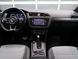 Volkswagen Tiguan 2,0 TDI DSG 4MOTION R-LINE - náhled 10