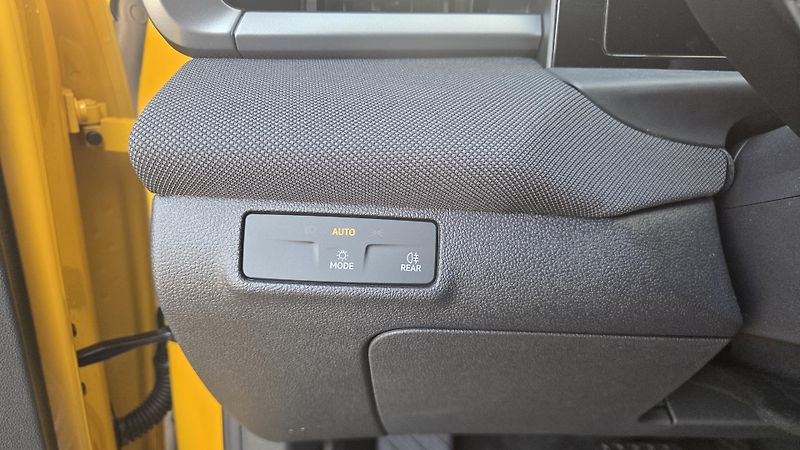 Volkswagen T-Roc Life 1,5 eTSI 85 kW 7DSG - fotka 18 z 26