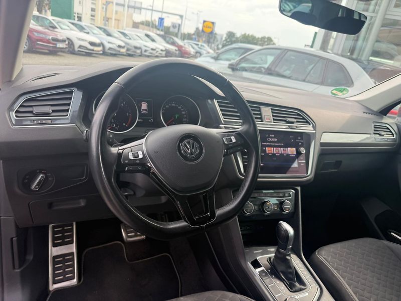 Volkswagen Tiguan 2.0TDI 110KW 4x4 DSG NOVÝ MOTO - fotka 10 z 20