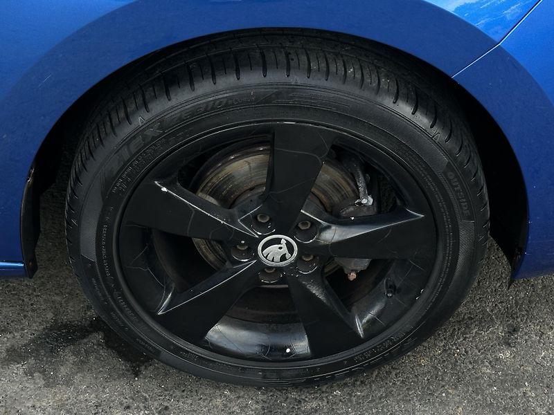 Škoda Rapid (2015) SPACEBACK 1.2TSI/66kW ACTIVE  - fotka 29 z 30