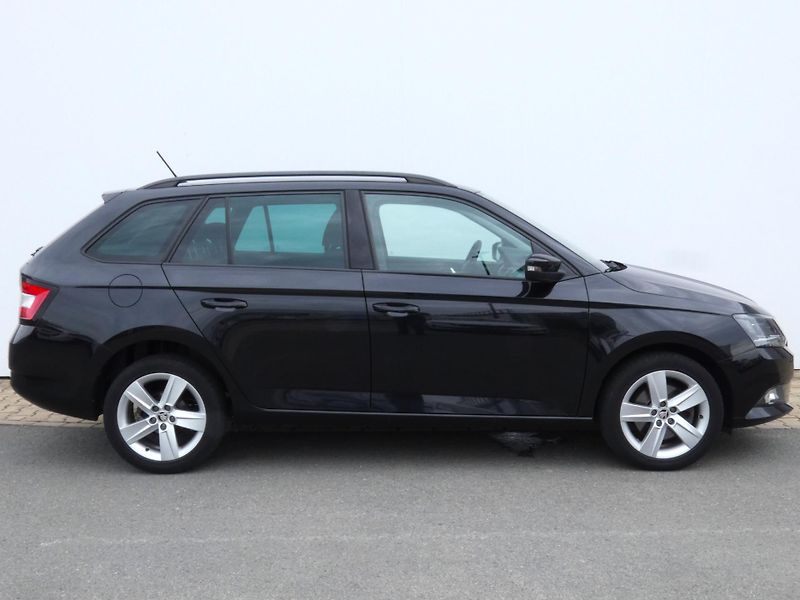 Škoda Fabia (2017) Combi Style 1.2 TSI 81KW - fotka 3 z 29