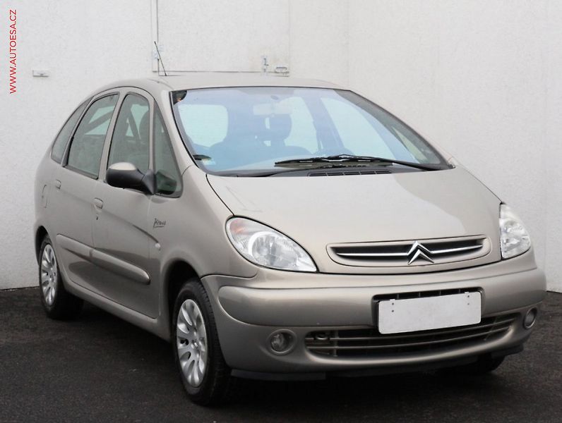 Citroën Xsara Picasso (2002) 1.8i - fotka 1 z 3