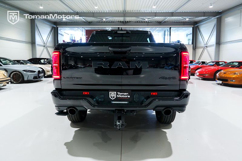 RAM 1500 (2024) Limited 540Hp Night RAMBOX - fotka 6 z 28