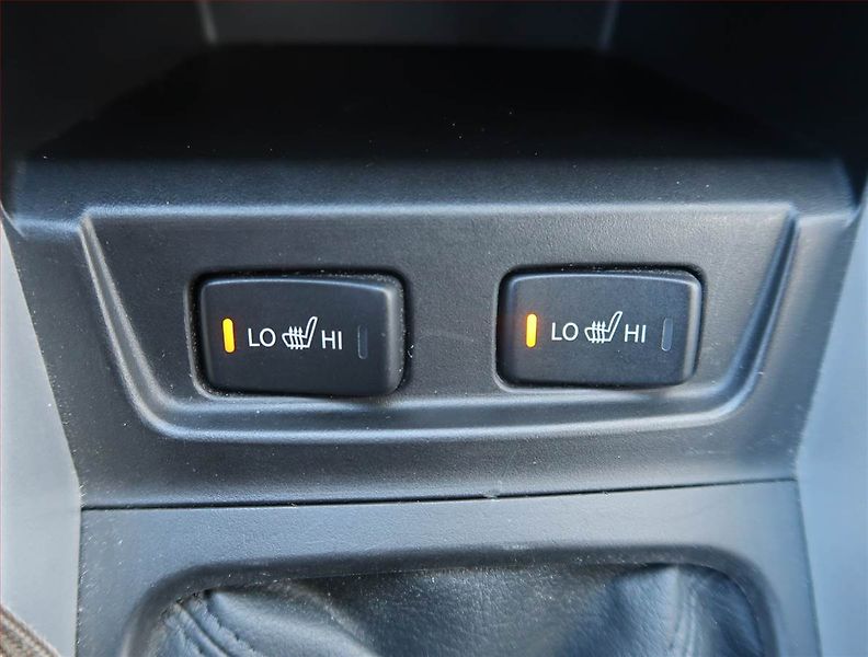 Suzuki Vitara (2017) 1.6 VVT, Serv.kniha, Navi - fotka 19 z 19